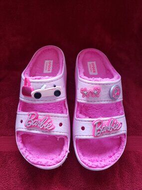 Crocs Barbie‎ Cozzzy Sandal Charms Electric Pink Men/Women Slides Size M8 W10